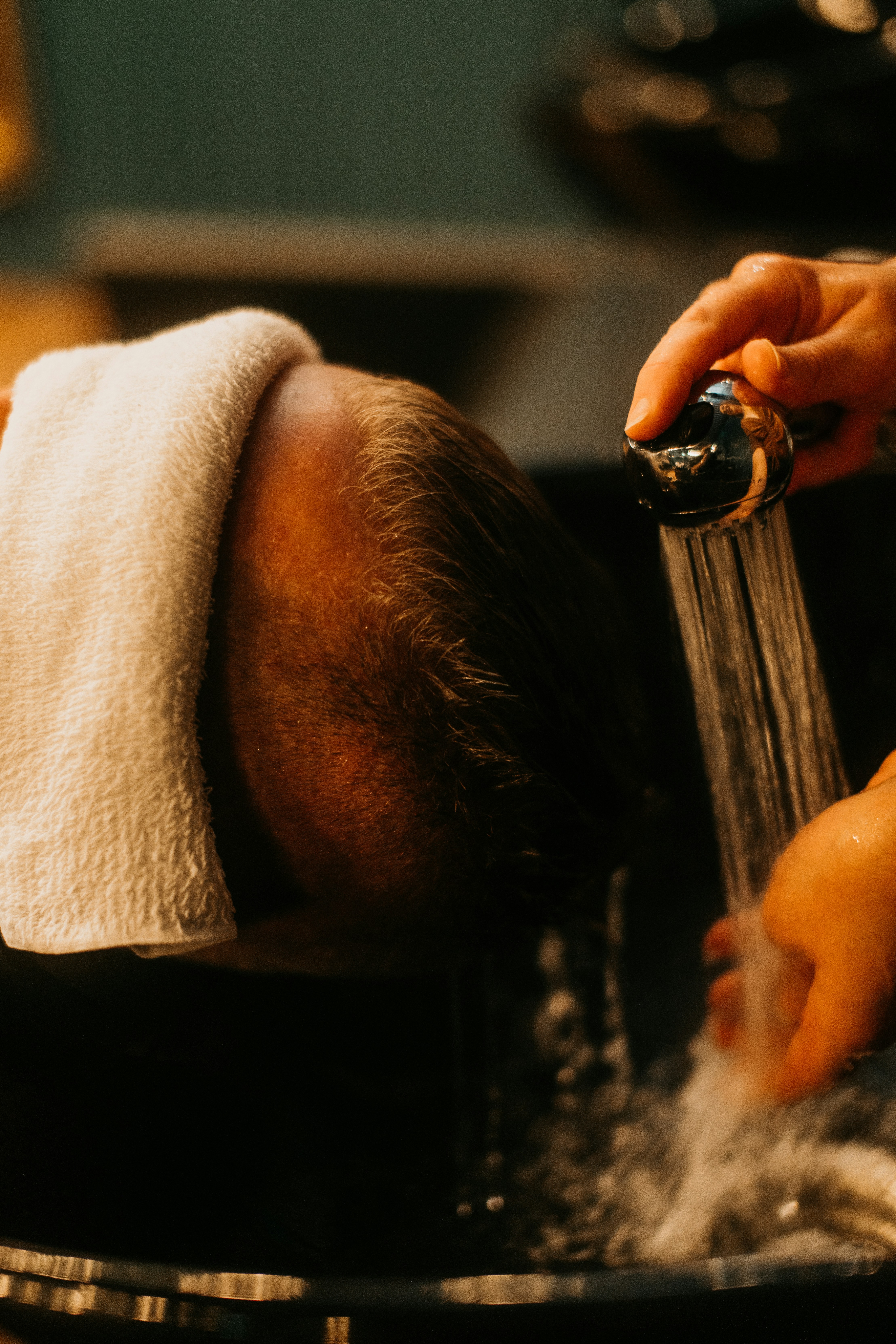 relaxing hair washing